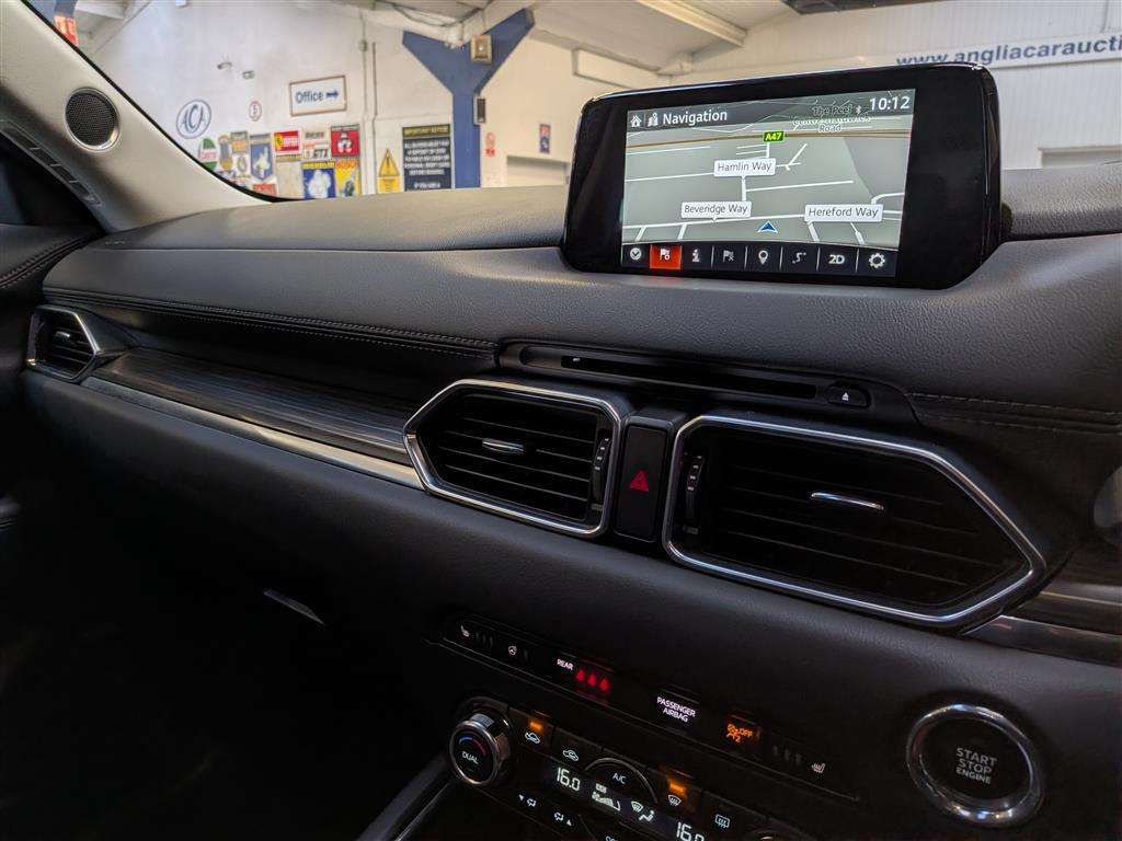 <p>2018 MAZDA CX-5 SPORT NAV D 4X4 AUTO</p>