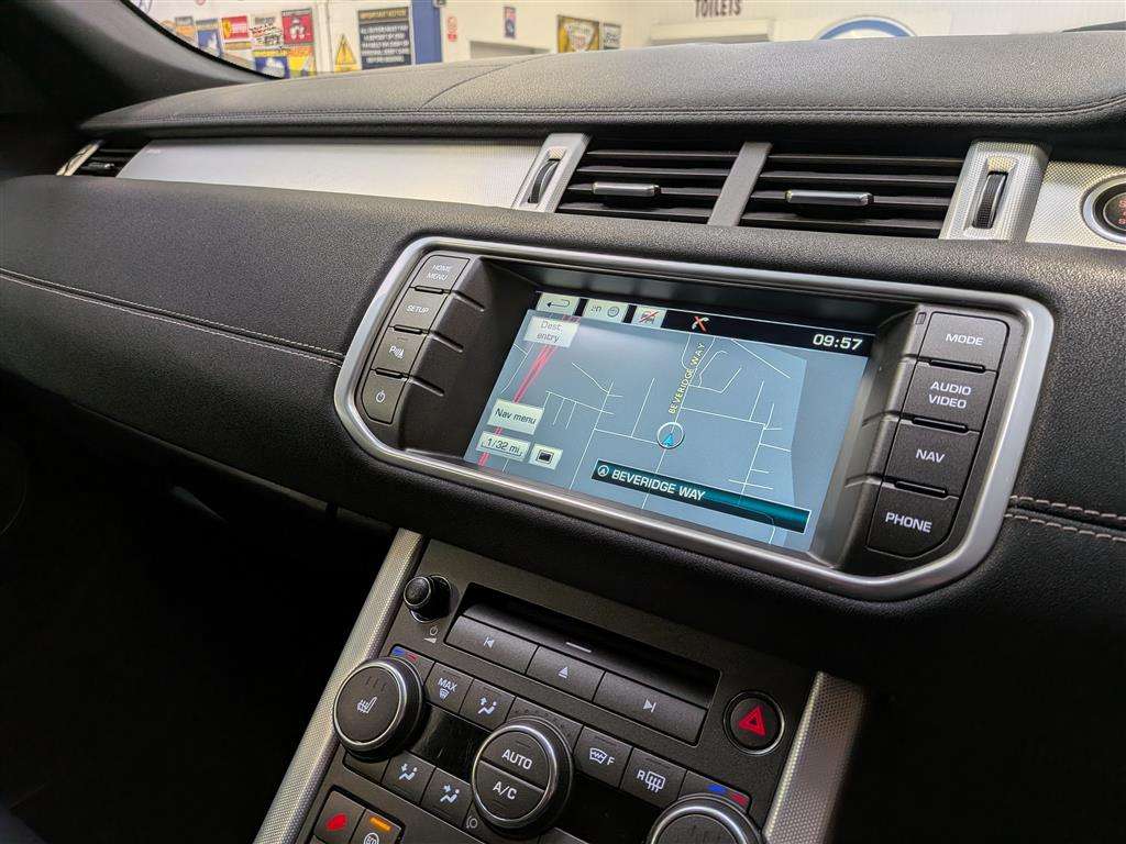 <p>2014 LAND ROVER RANGE ROVER EVOQUE DYNAMI</p>