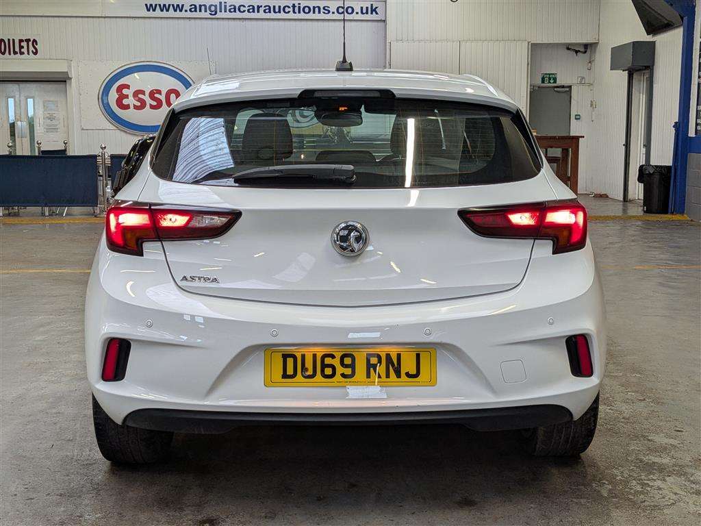 <p>2019 VAUXHALL ASTRA SRI VX-LINE NAV TUR</p>