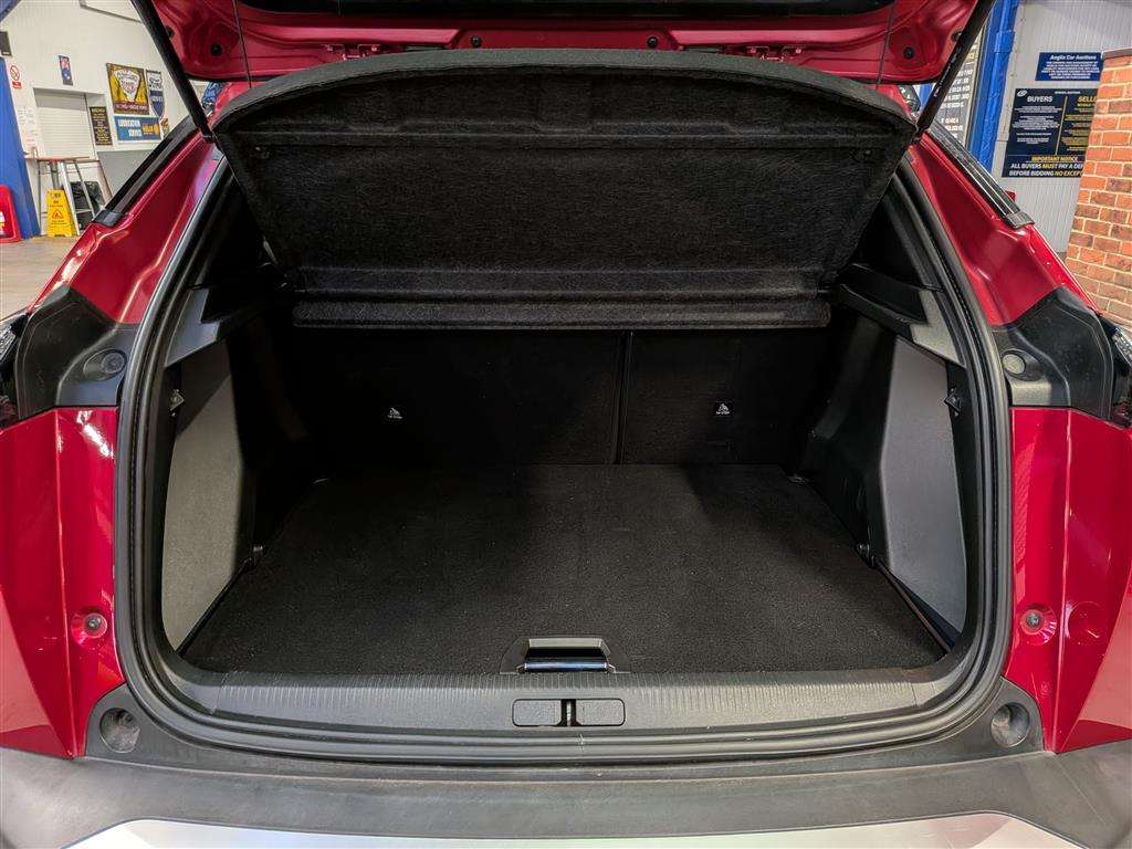 <p>2020 PEUGEOT 2008 GT LINE PURETECH S/S</p>