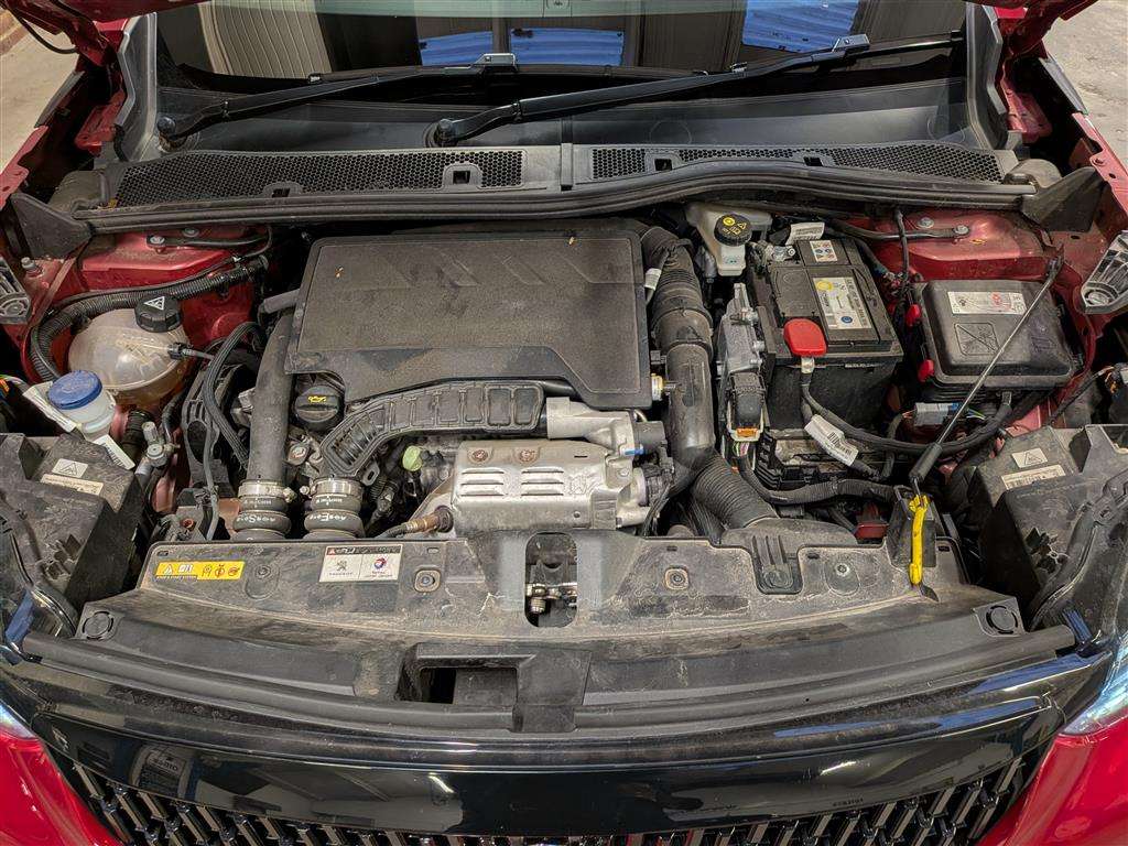 <p>2020 PEUGEOT 2008 GT LINE PURETECH S/S</p>