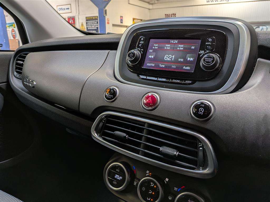 <p>2015 FIAT 500X CROSS MULTIAIR</p>