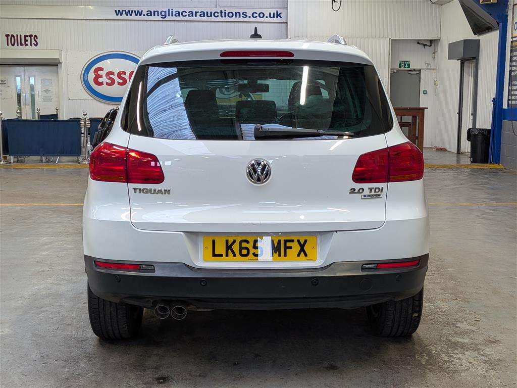 <p>2015 VOLKSWAGEN TIGUAN MATCH TDI BMT 4MOT</p>