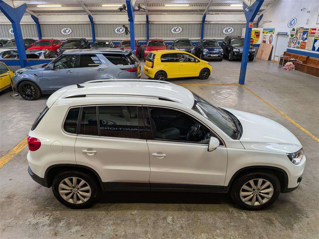 <p>2015 VOLKSWAGEN TIGUAN MATCH TDI BMT 4MOT</p>