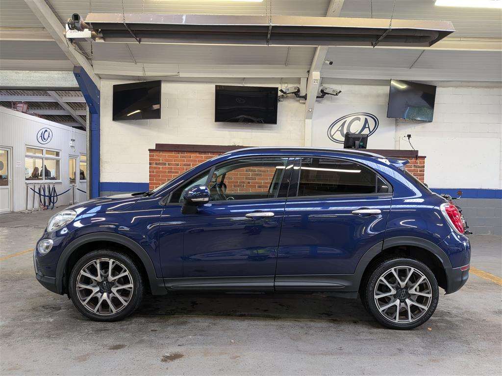 <p>2015 FIAT 500X CROSS + MULTIJET</p>