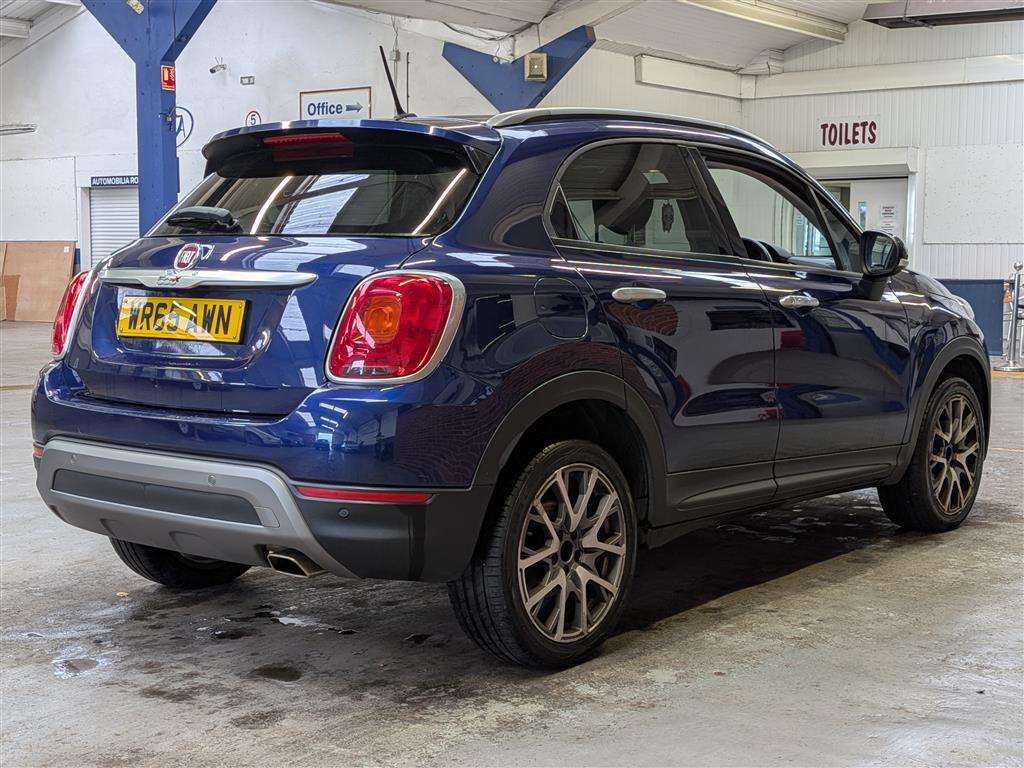 <p>2015 FIAT 500X CROSS + MULTIJET</p>