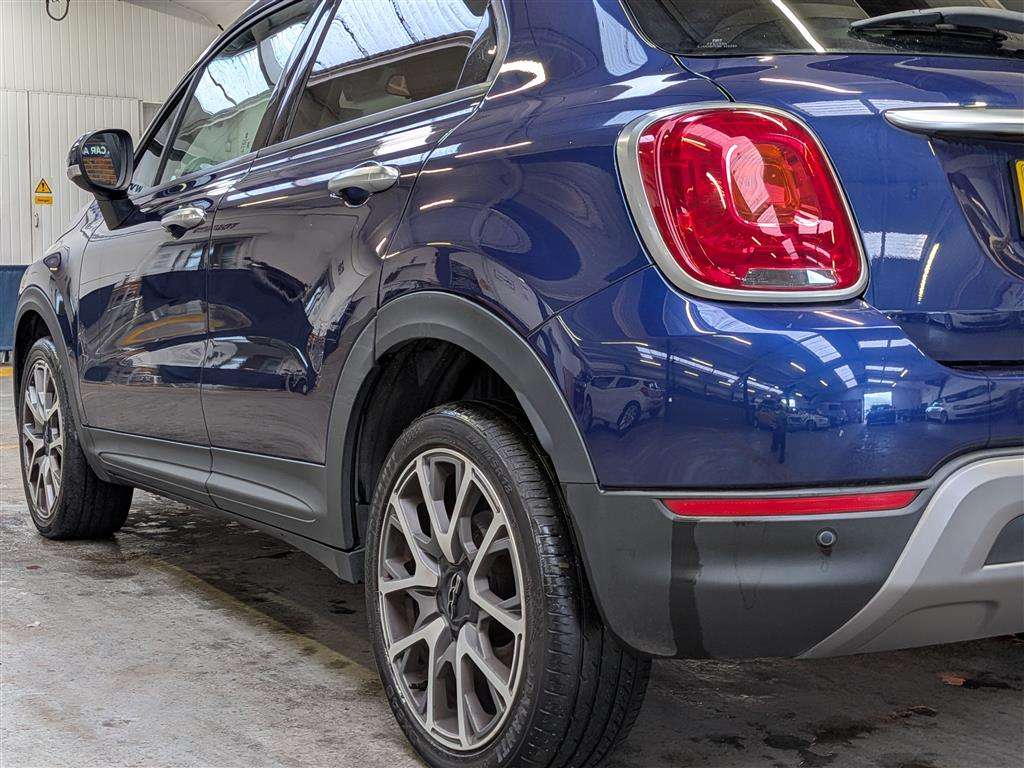 <p>2015 FIAT 500X CROSS + MULTIJET</p>