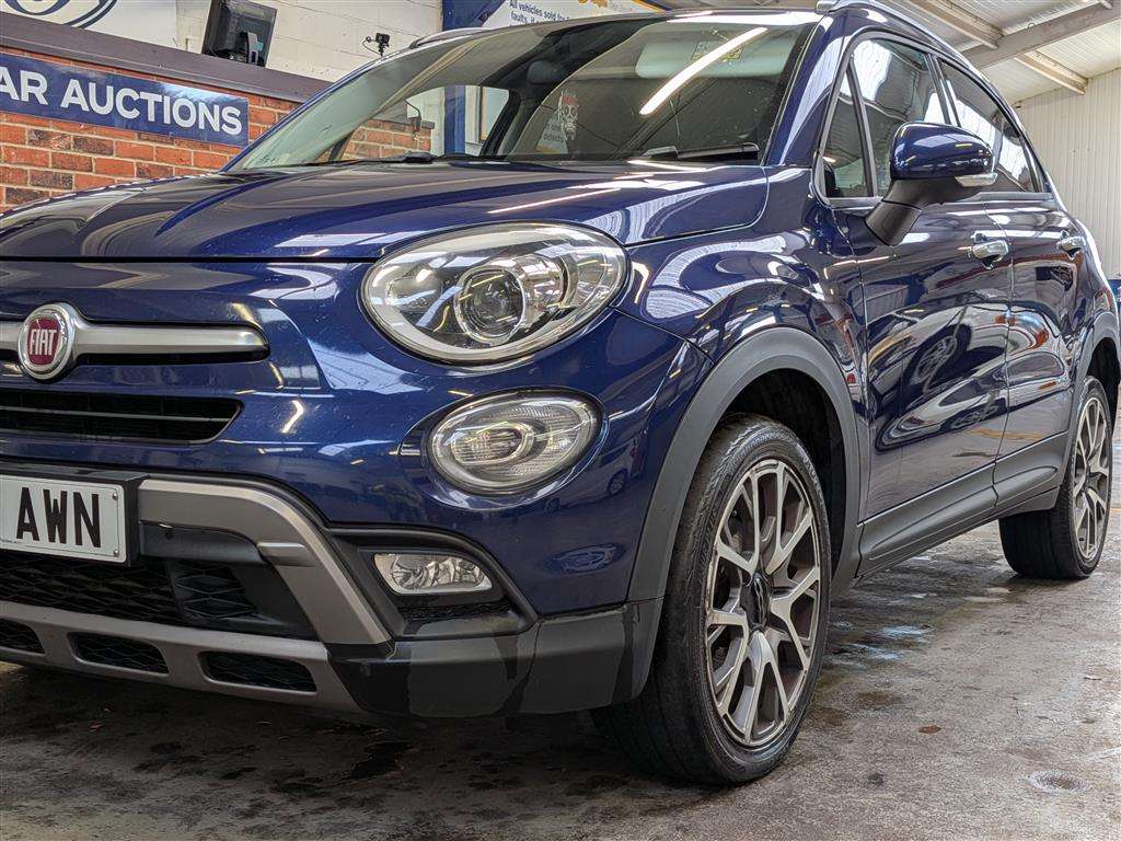 <p>2015 FIAT 500X CROSS + MULTIJET</p>