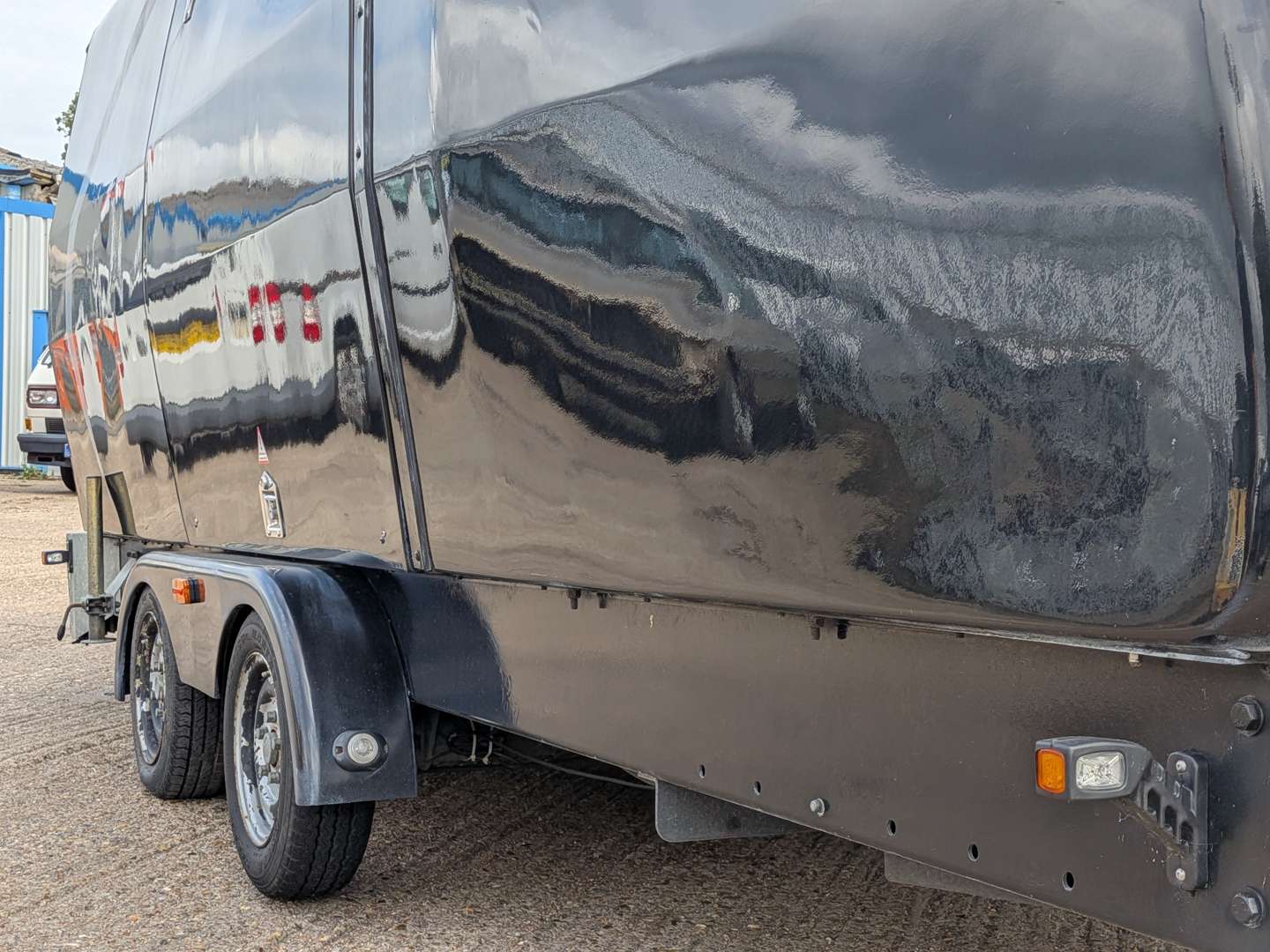 <p>2011 PRG TRACSPORTER XW COVER CAR TRAILER</p>