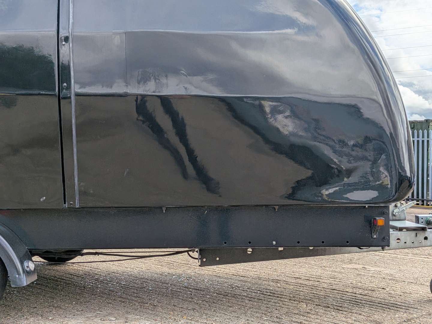<p>2011 PRG TRACSPORTER XW COVER CAR TRAILER</p>