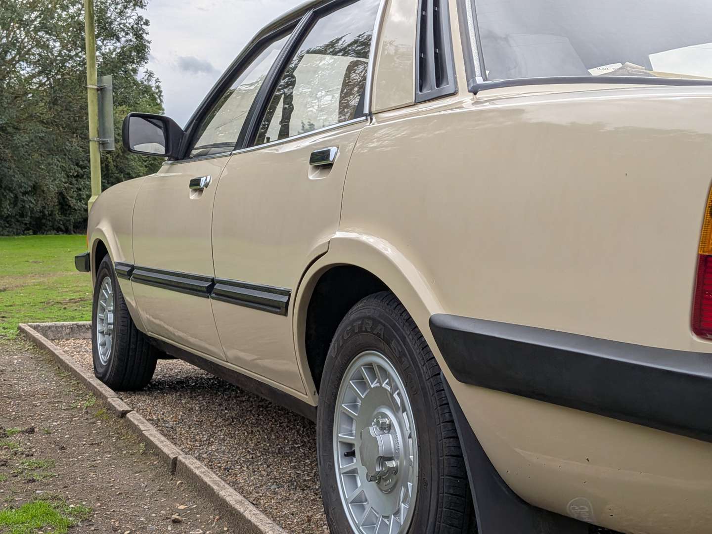 <p>1982 FORD CORTINA GL</p>