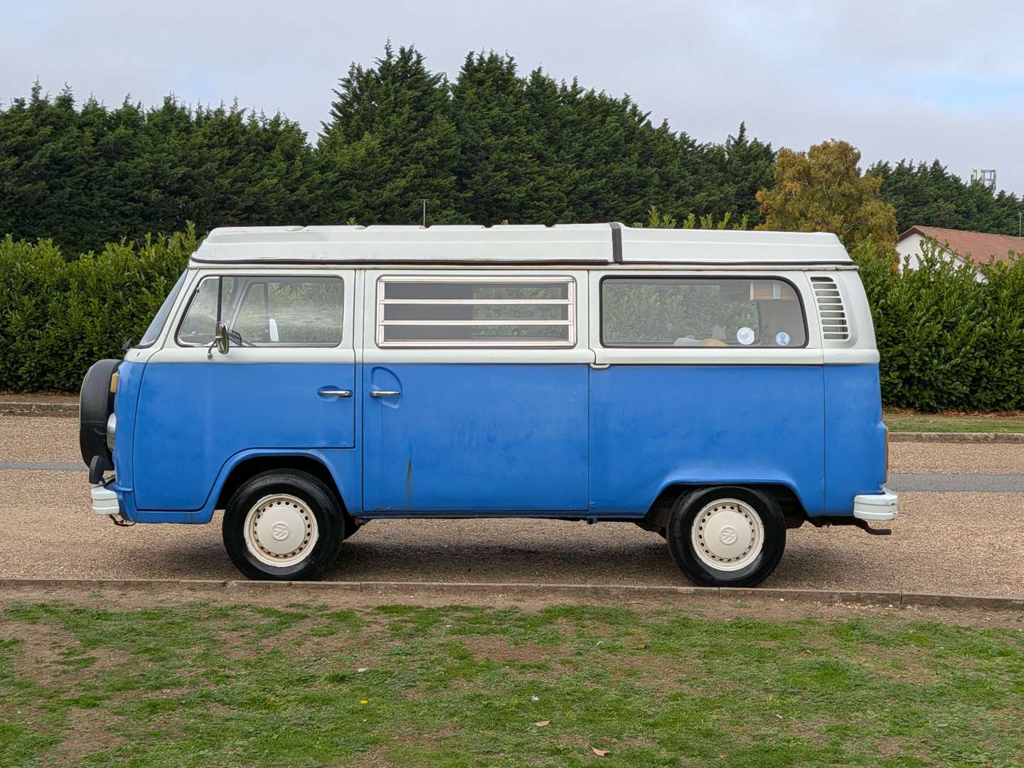 <p>1973 VW T2 CAMPER LATE BAY</p>