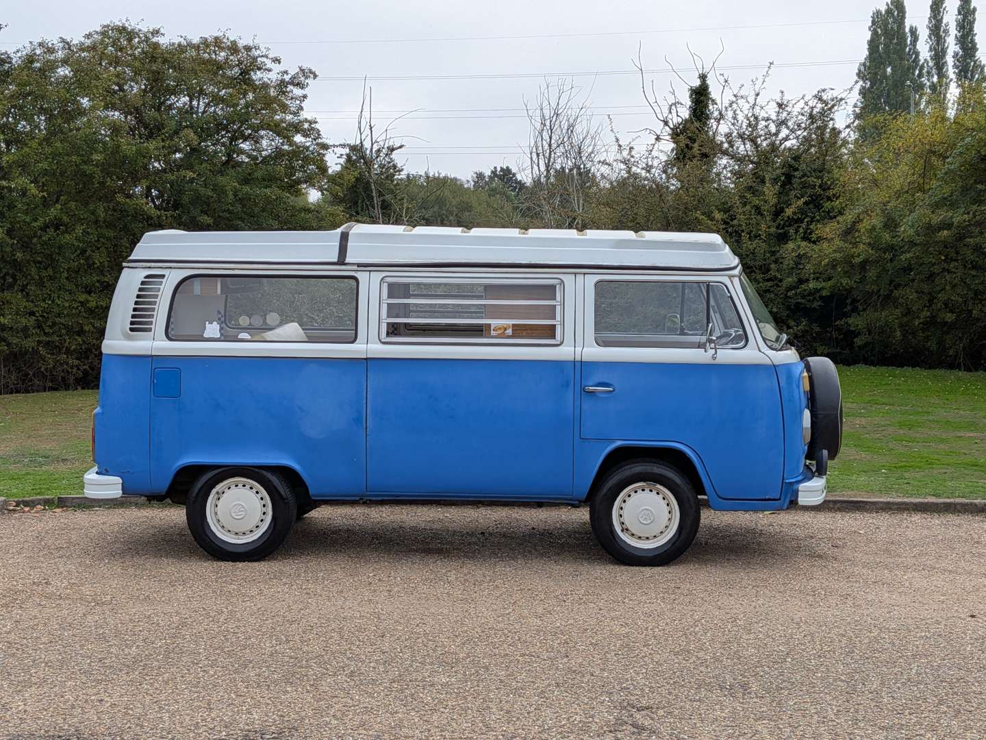 <p>1973 VW T2 CAMPER LATE BAY</p>