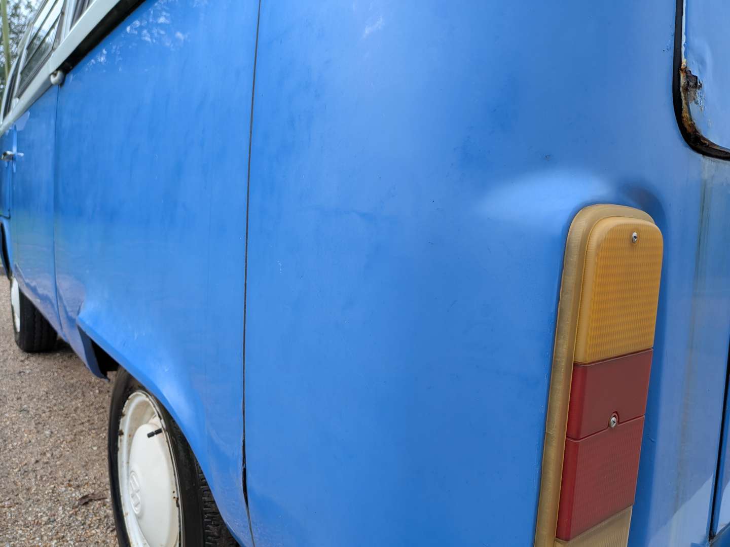 <p>1973 VW T2 CAMPER LATE BAY</p>
