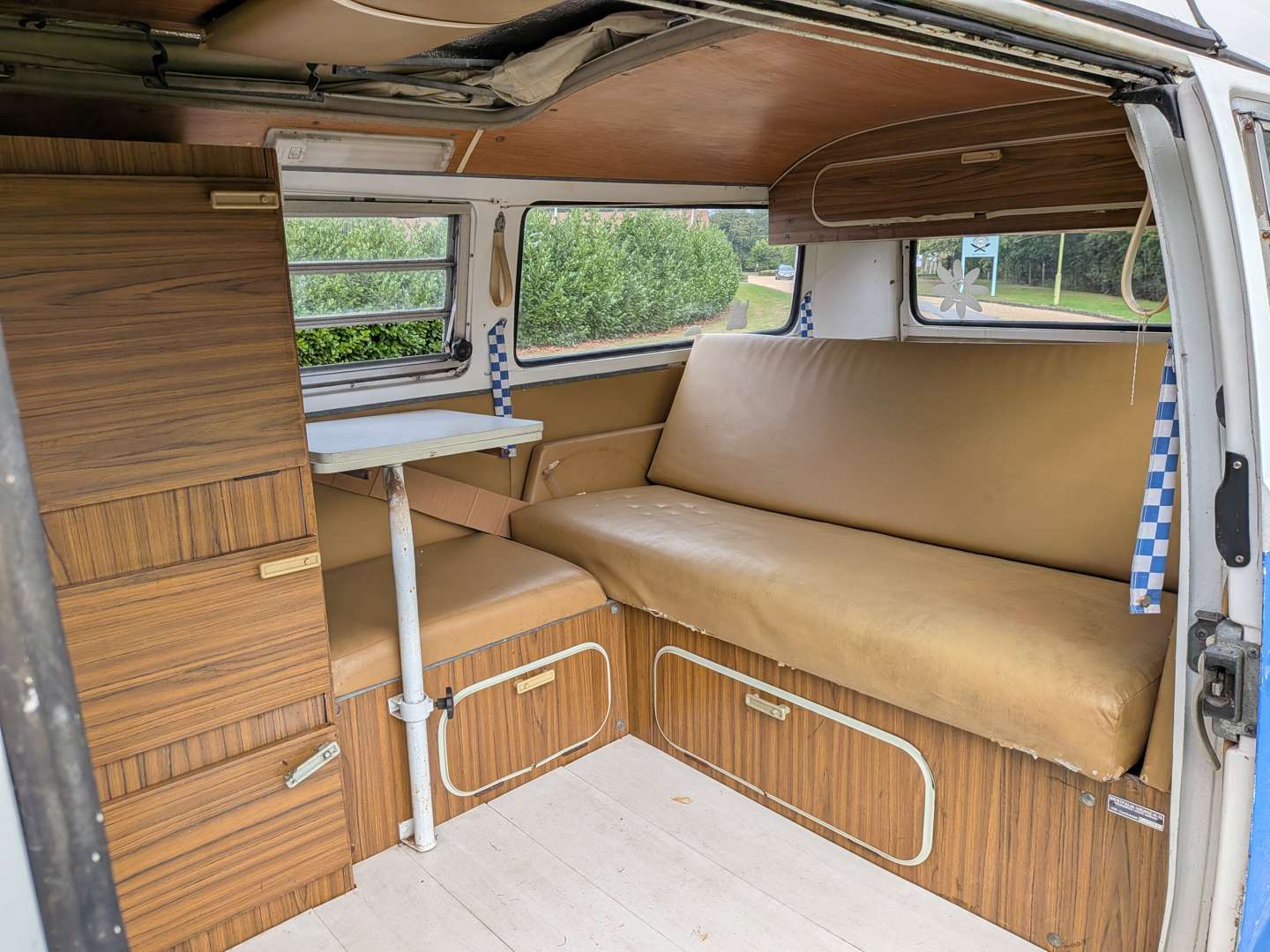 <p>1973 VW T2 CAMPER LATE BAY</p>