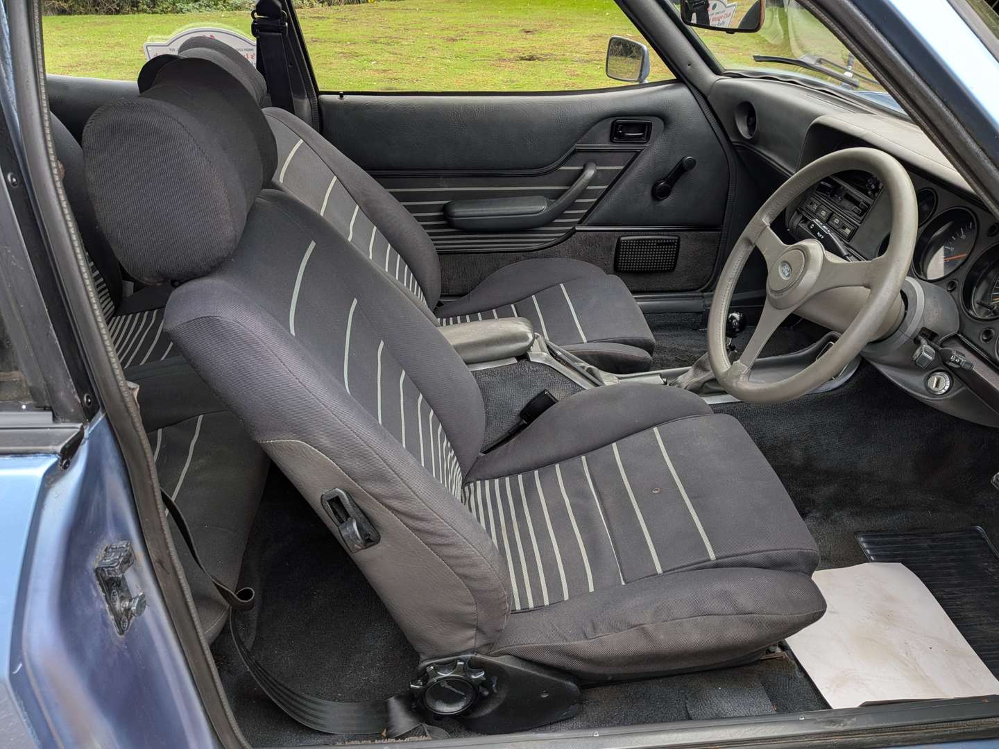<p>1979 FORD CAPRI GHIA 3.0 MANUAL</p>