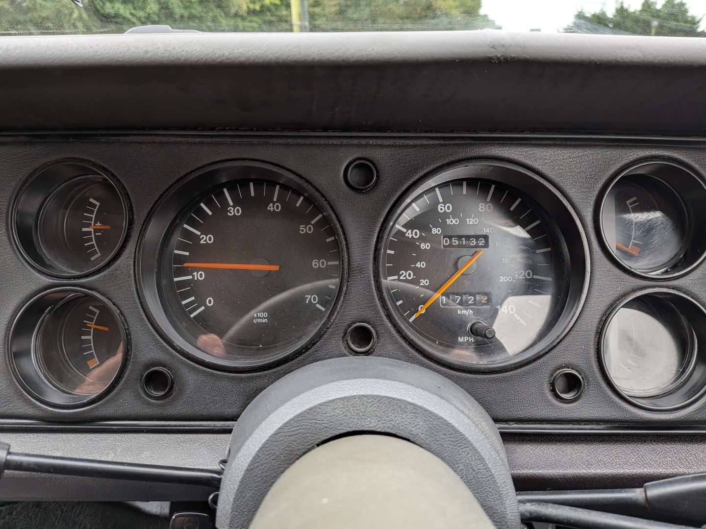 <p>1979 FORD CAPRI GHIA 3.0 MANUAL</p>