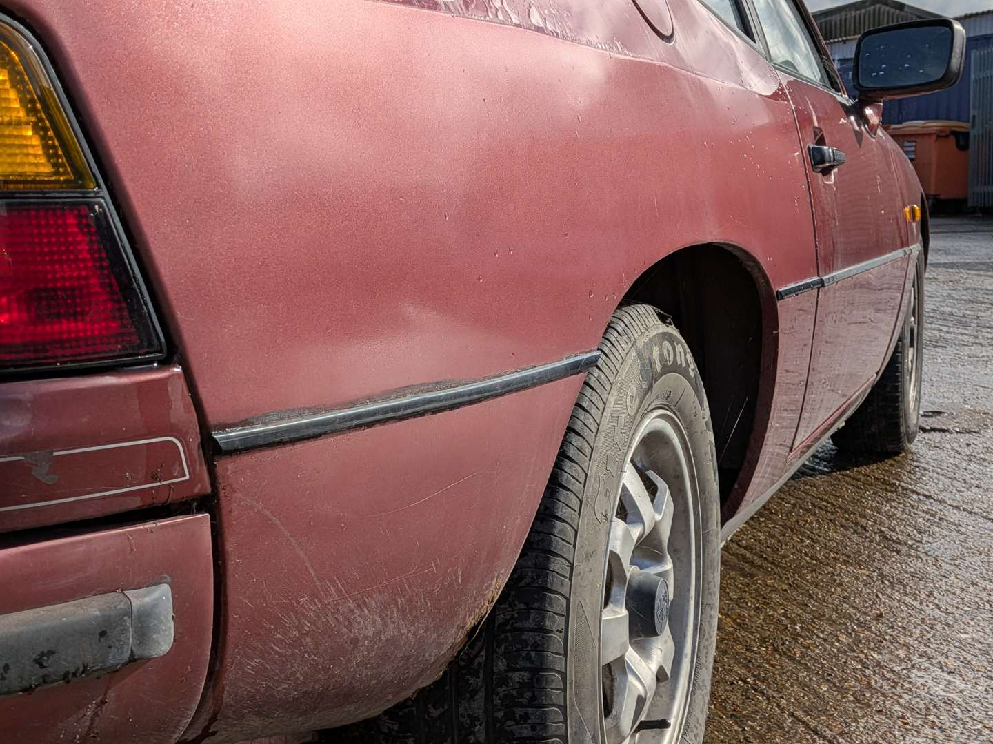 <p>1985 PORSCHE 924</p>