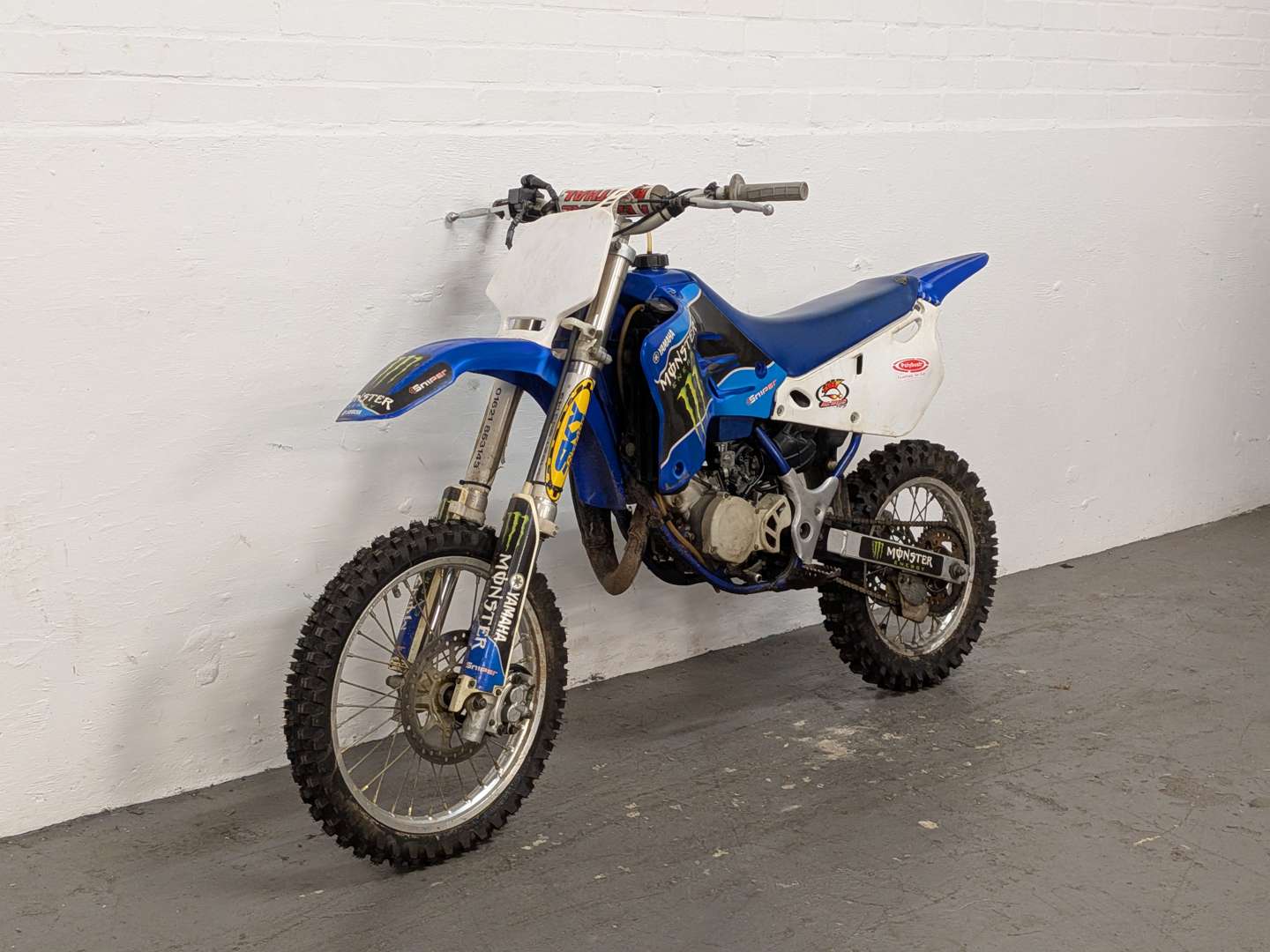 <p>2000 YAMAHA YZ80 TRIALS BIKE&nbsp;</p>