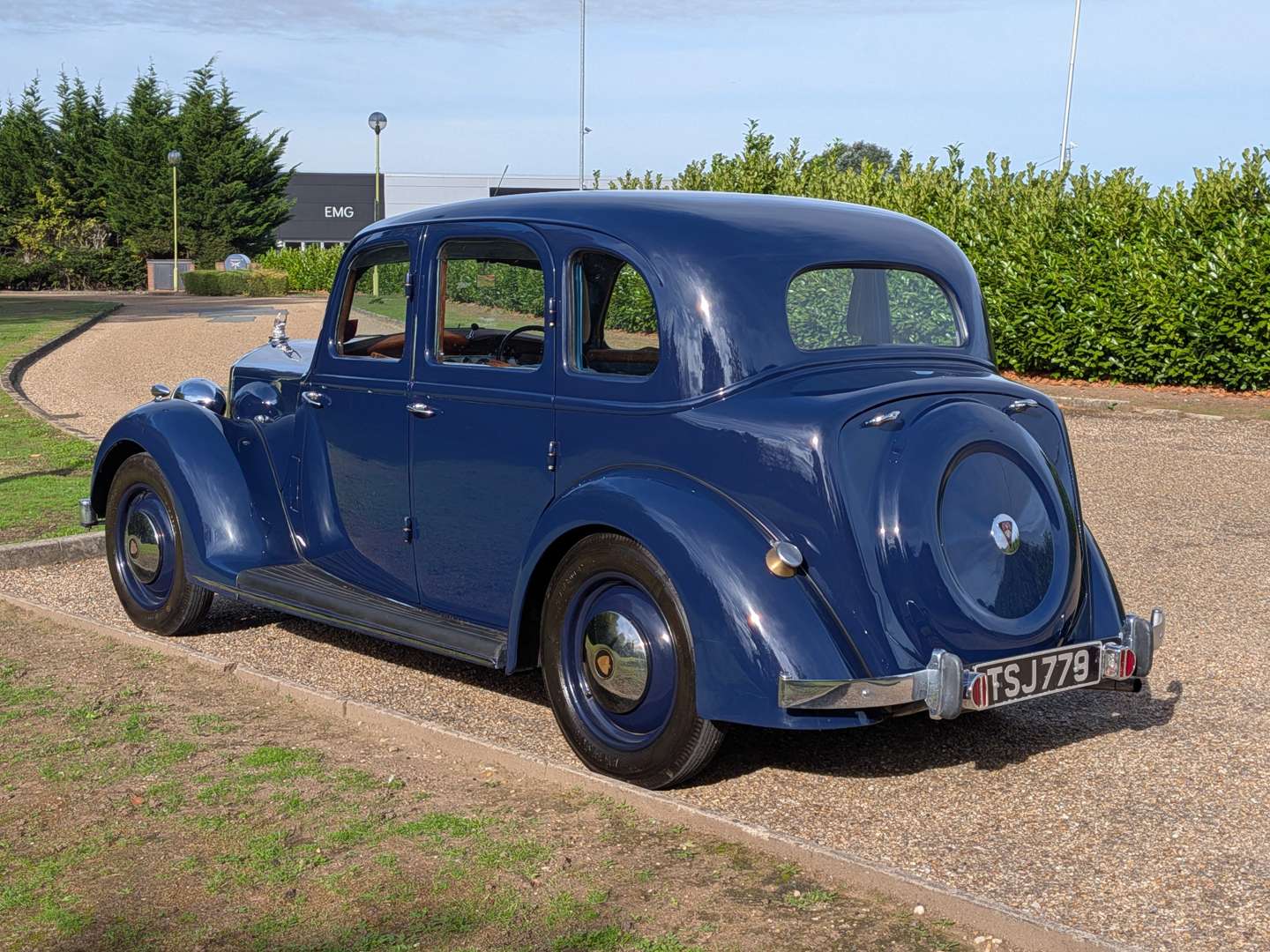 <p>1946 ROVER P2</p>