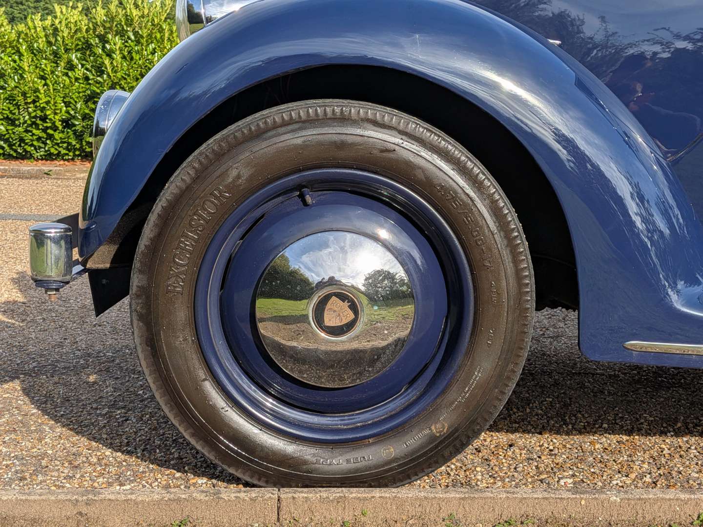 <p>1946 ROVER P2</p>