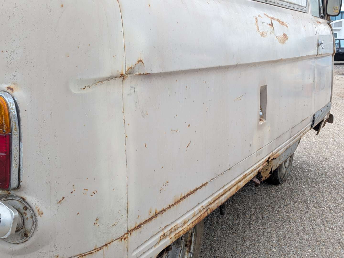 <p>1969 COMMER PB MOTOR CARAVAN</p>