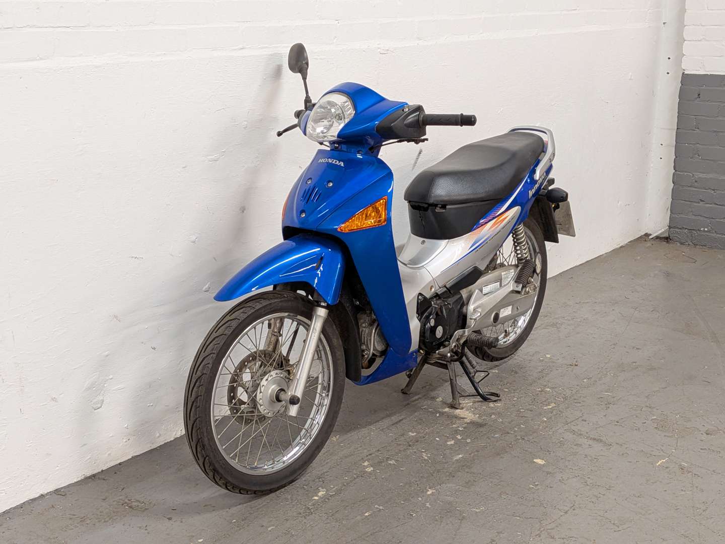 <p>2007 HONDA ANF 126 T-6</p>