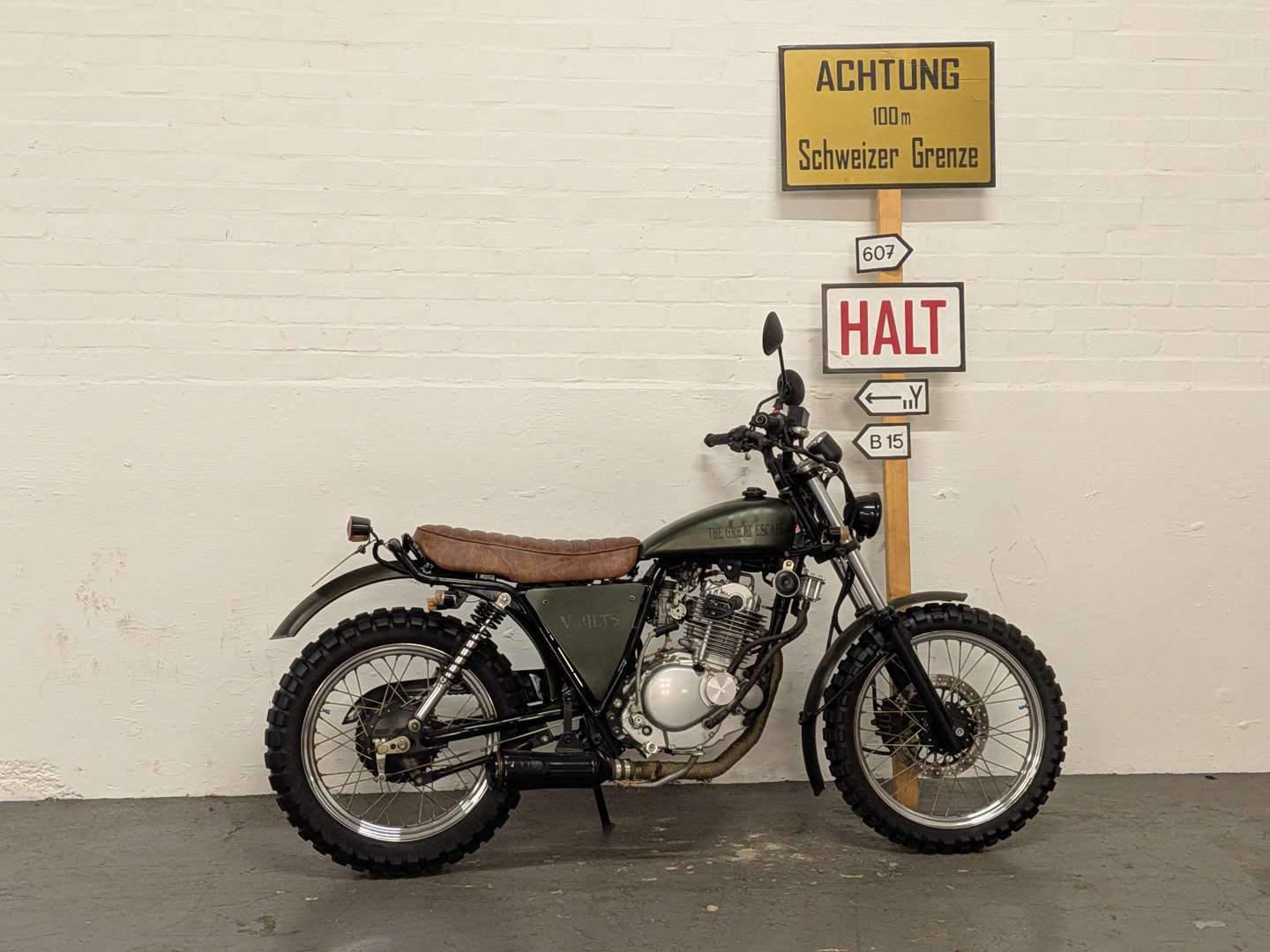 <p>2005 SUZUKI TU250 GRASSTRACKER</p>