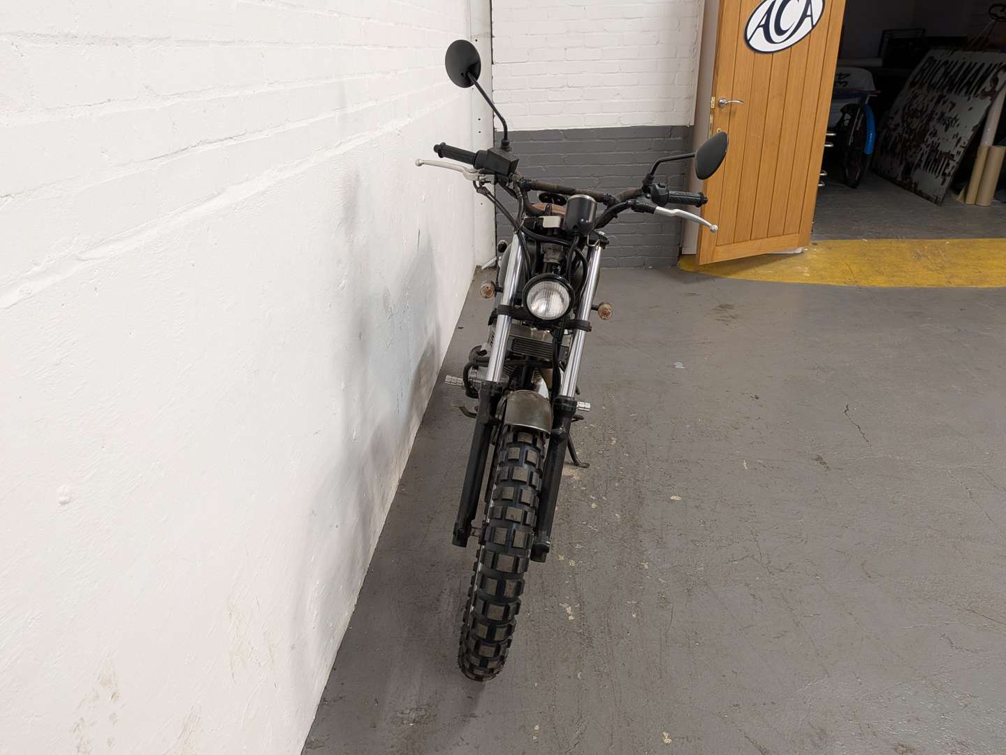 <p>2005 SUZUKI TU250 GRASSTRACKER</p>