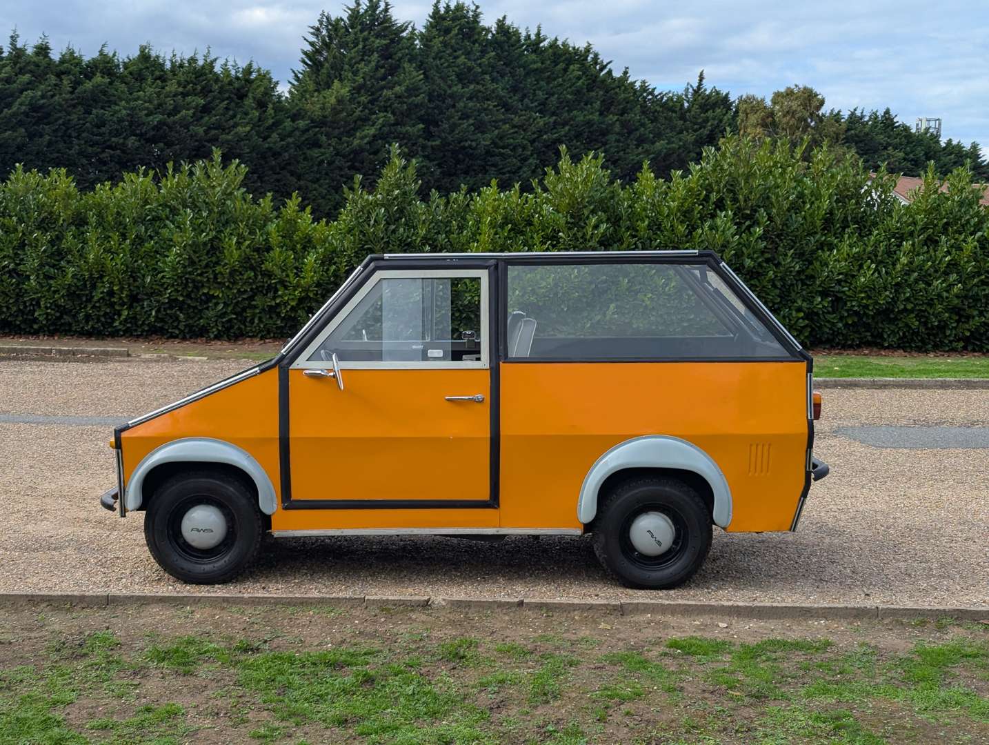 <p>1970 AWS SHOPPER GOGGOMOBIL LHD</p>