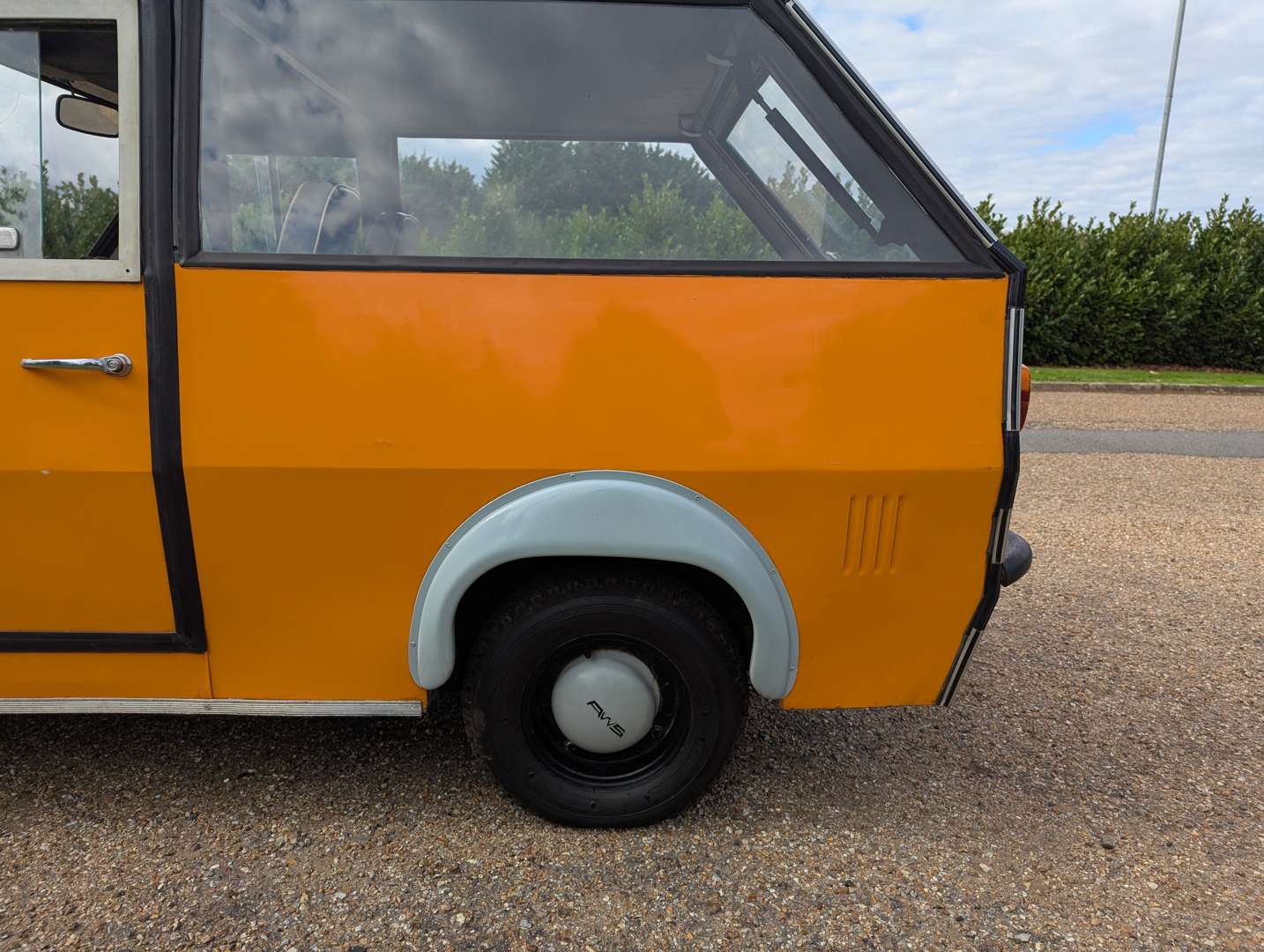 <p>1970 AWS SHOPPER GOGGOMOBIL LHD</p>