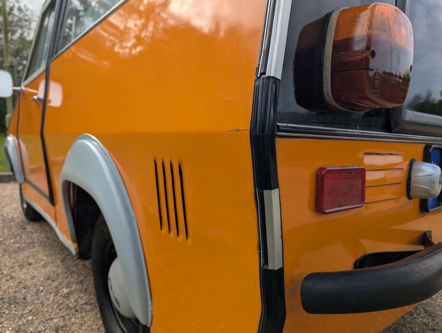 <p>1970 AWS SHOPPER GOGGOMOBIL LHD</p>