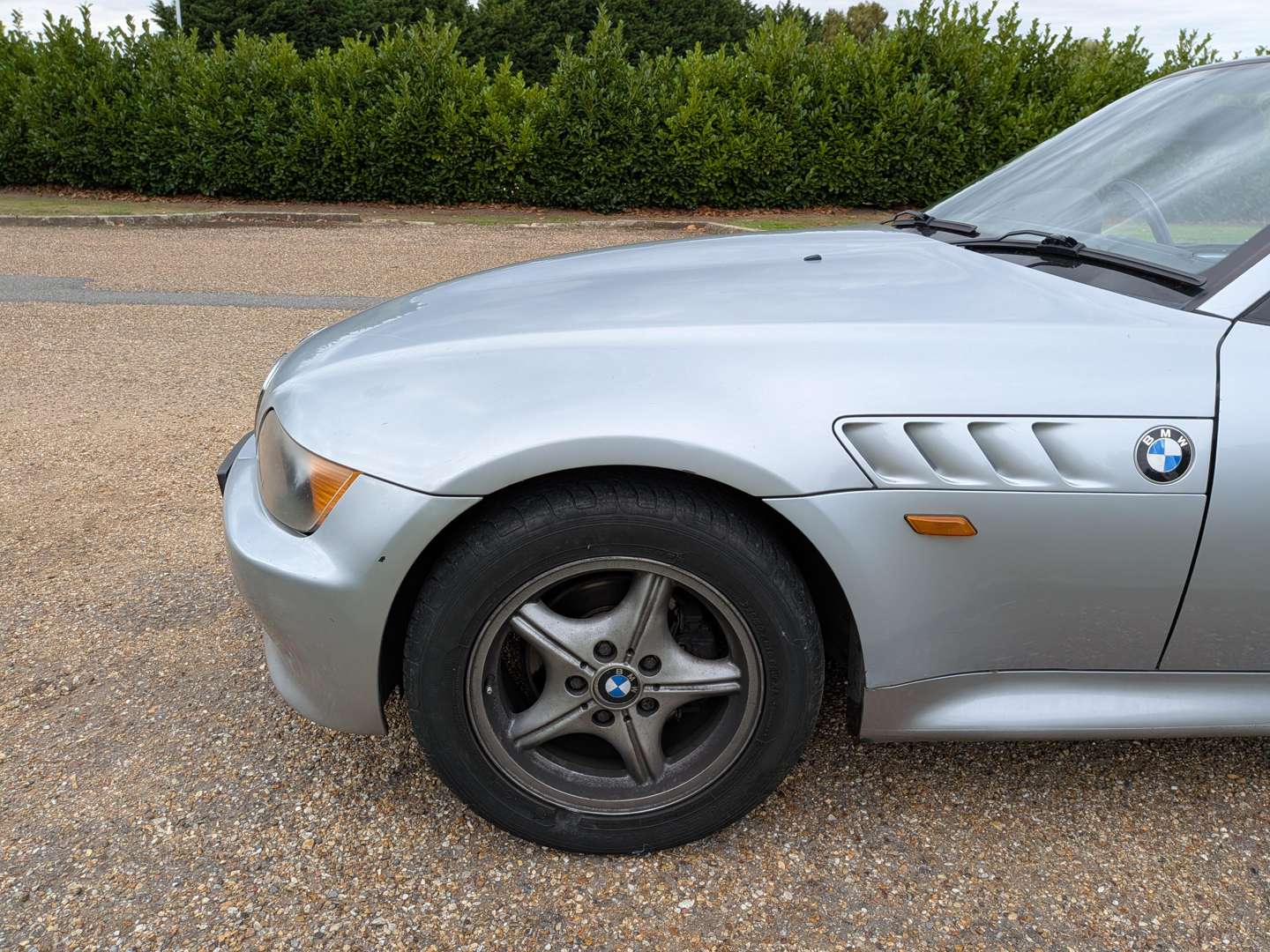 <p>1997 BMW Z3 1.9 ROADSTER</p>