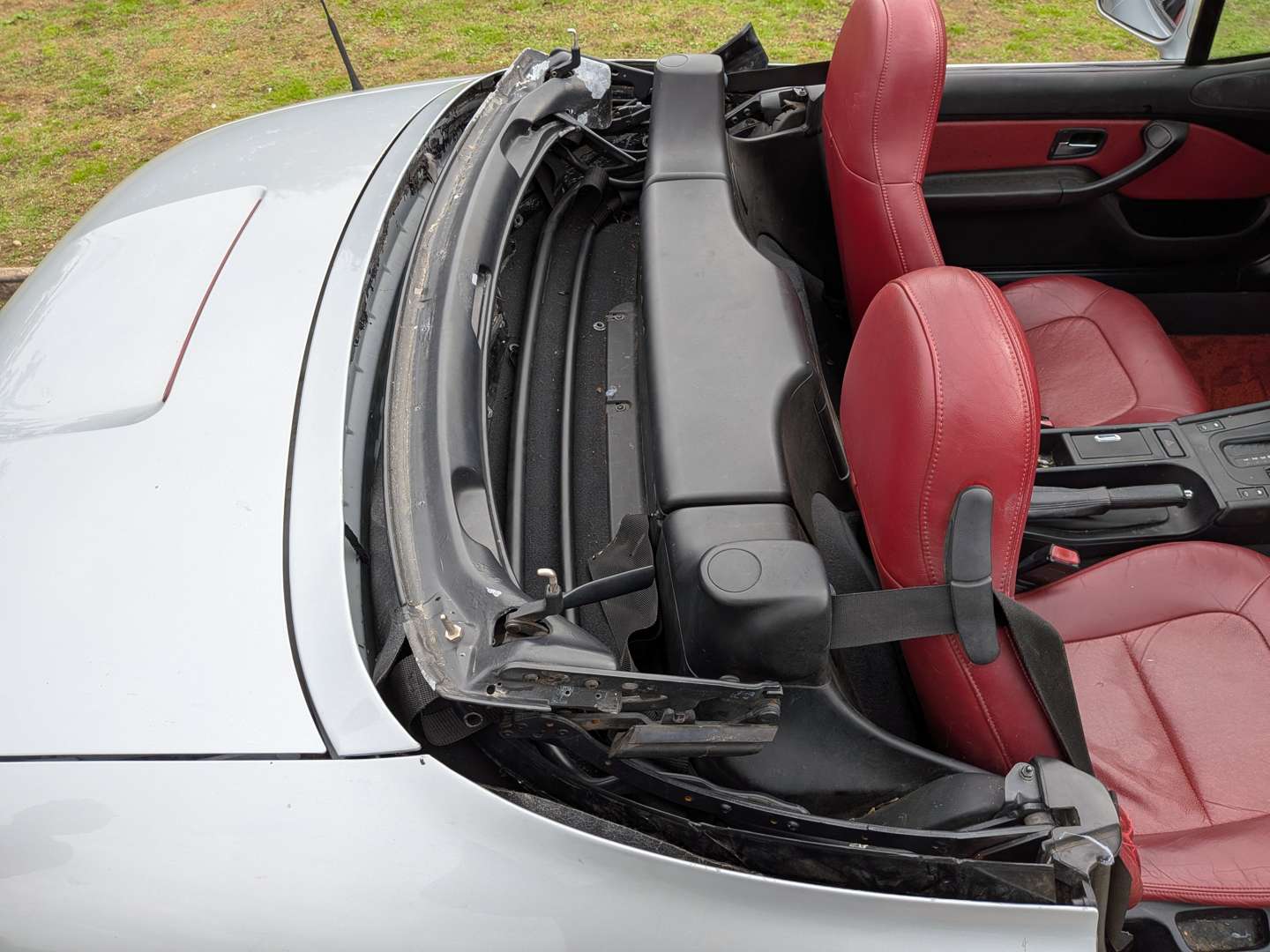 <p>1997 BMW Z3 1.9 ROADSTER</p>