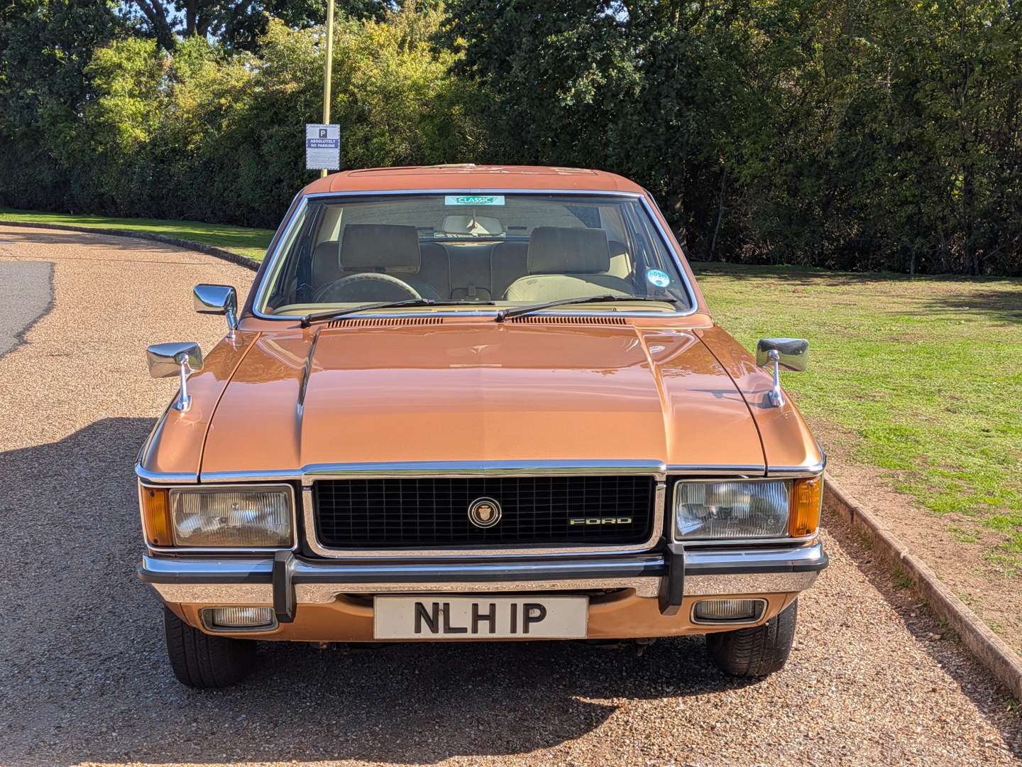 <p>1976 FORD GRANADA GHIA AUTO</p>