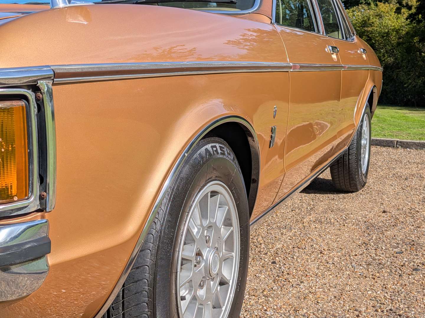 <p>1976 FORD GRANADA GHIA AUTO</p>