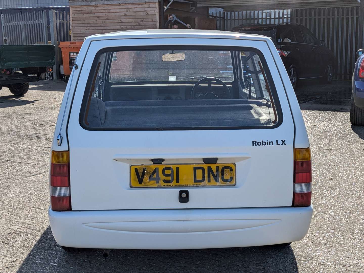 <p>1999 RELIANT ROBIN LX</p>
