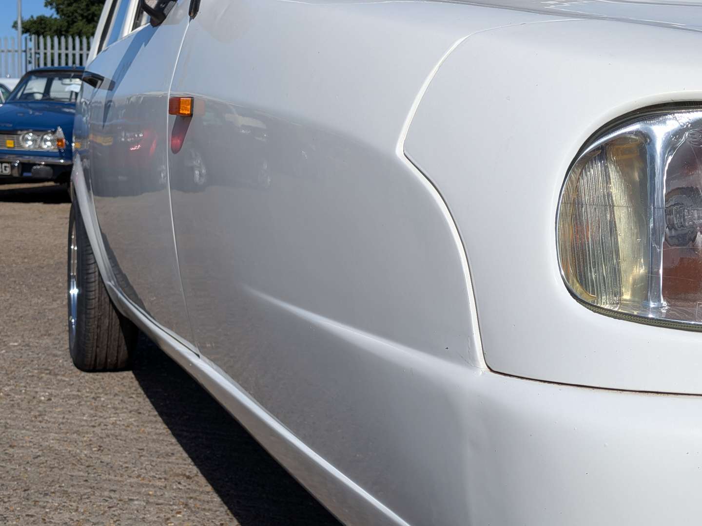 <p>1999 RELIANT ROBIN LX</p>