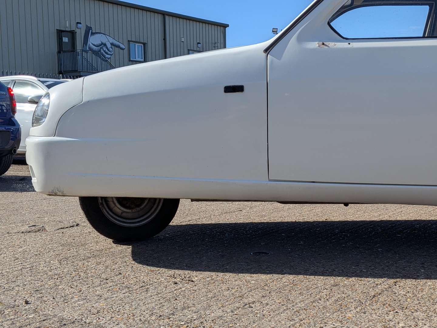 <p>1999 RELIANT ROBIN LX</p>