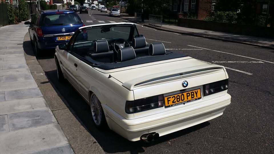 <p>1989 BMW 325I E30 CABRIOLET AUTO</p>