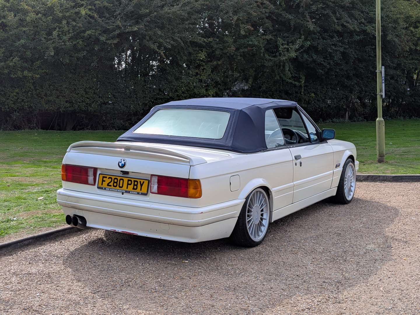 <p>1989 BMW E30 325I CABRIOLET AUTO</p>