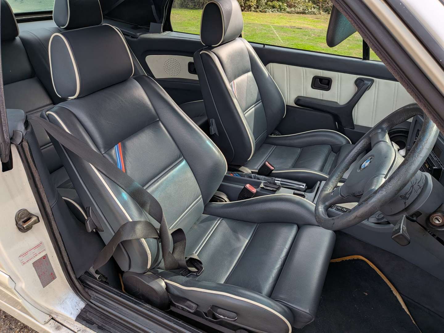 <p>1989 BMW E30 325I CABRIOLET AUTO</p>