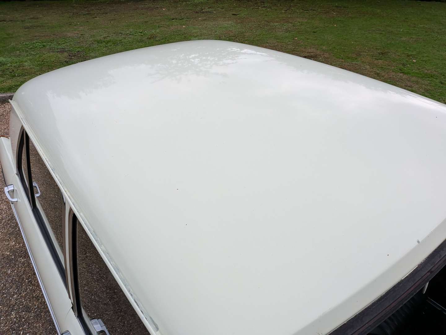 <p>1969 WOLSELEY 1300 AUTO</p>
