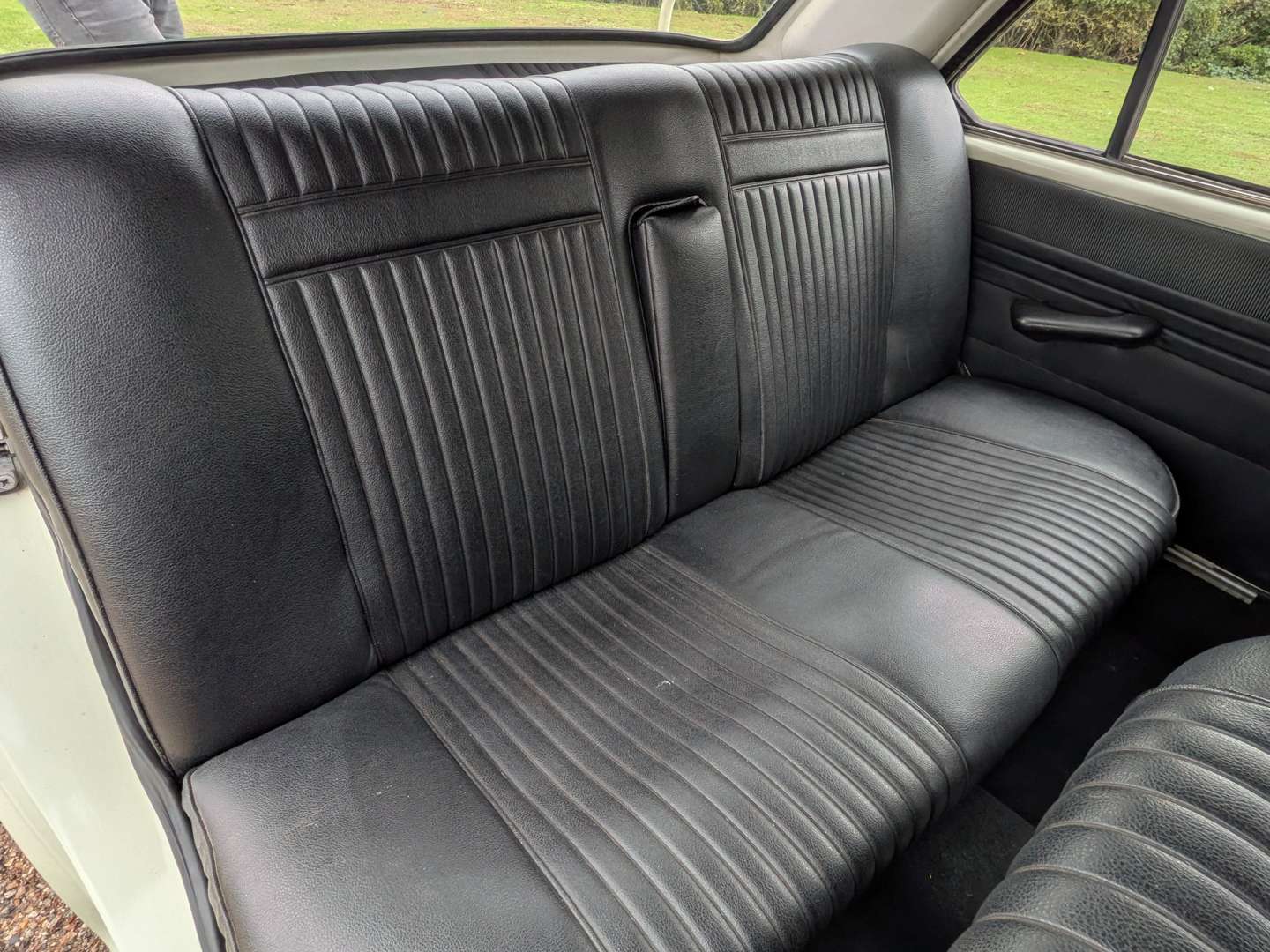 <p>1969 WOLSELEY 1300 AUTO</p>