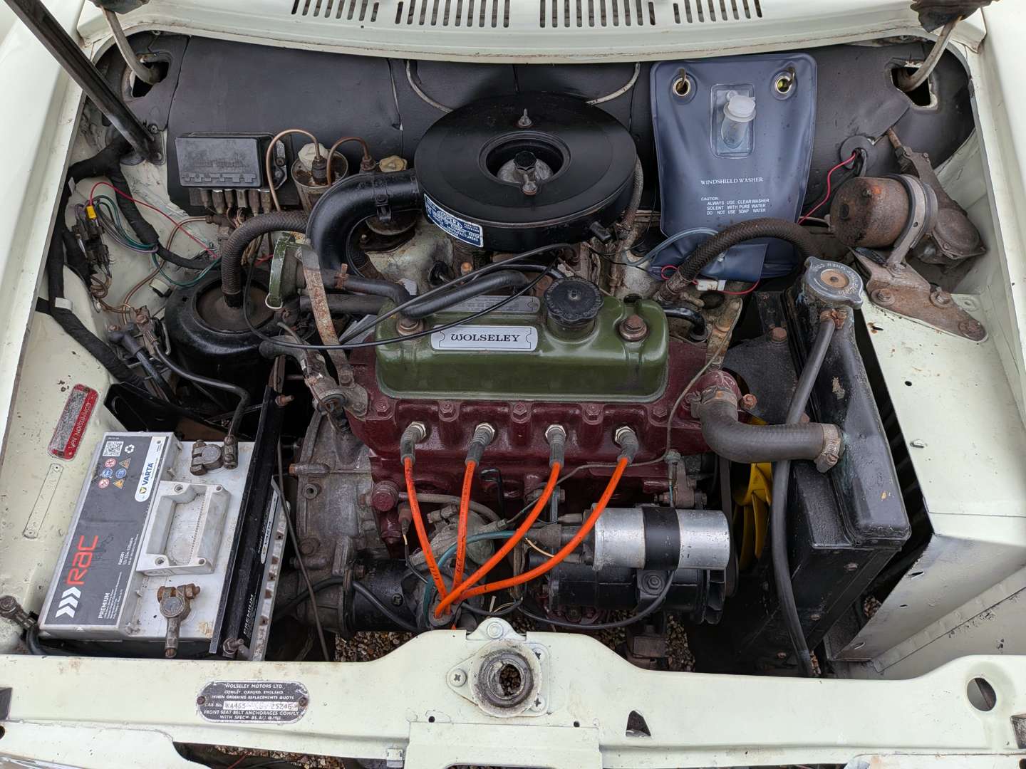 <p>1969 WOLSELEY 1300 AUTO</p>