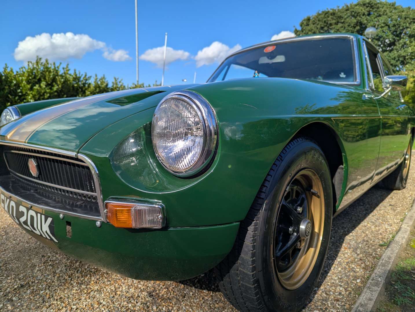 <p>1972 MG B GT</p>