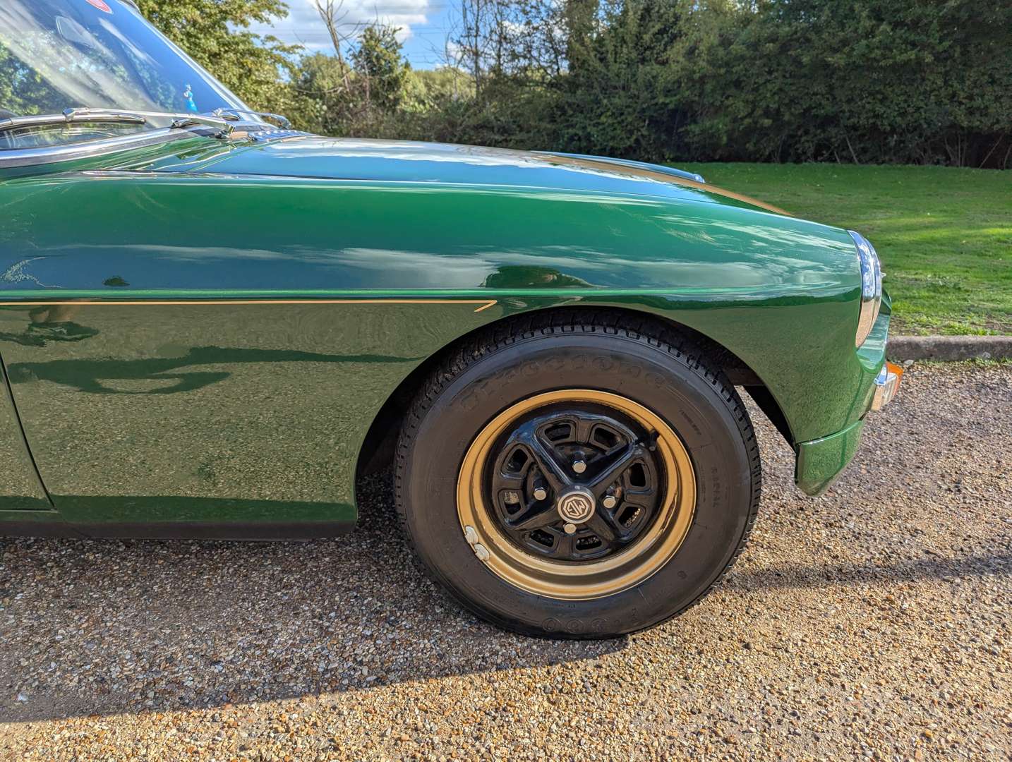 <p>1972 MG B GT</p>