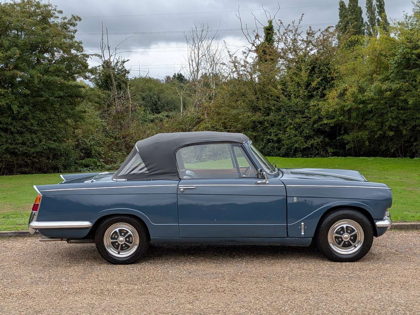 <p>1968 TRIUMPH VITESSE</p>