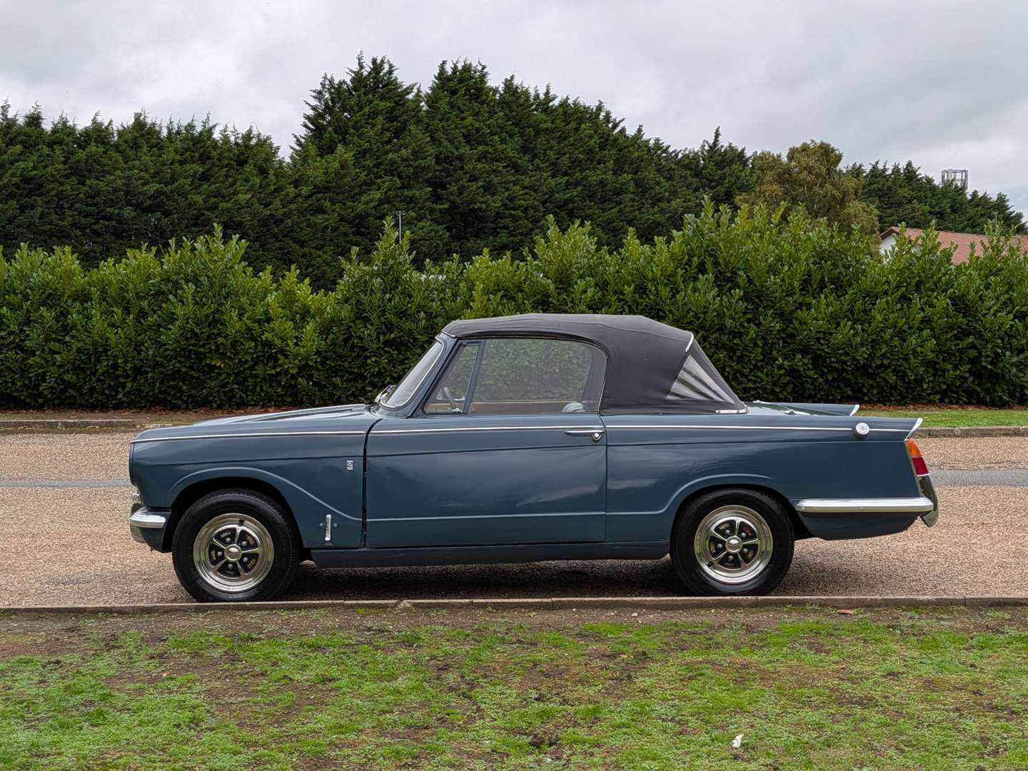 <p>1968 TRIUMPH VITESSE</p>