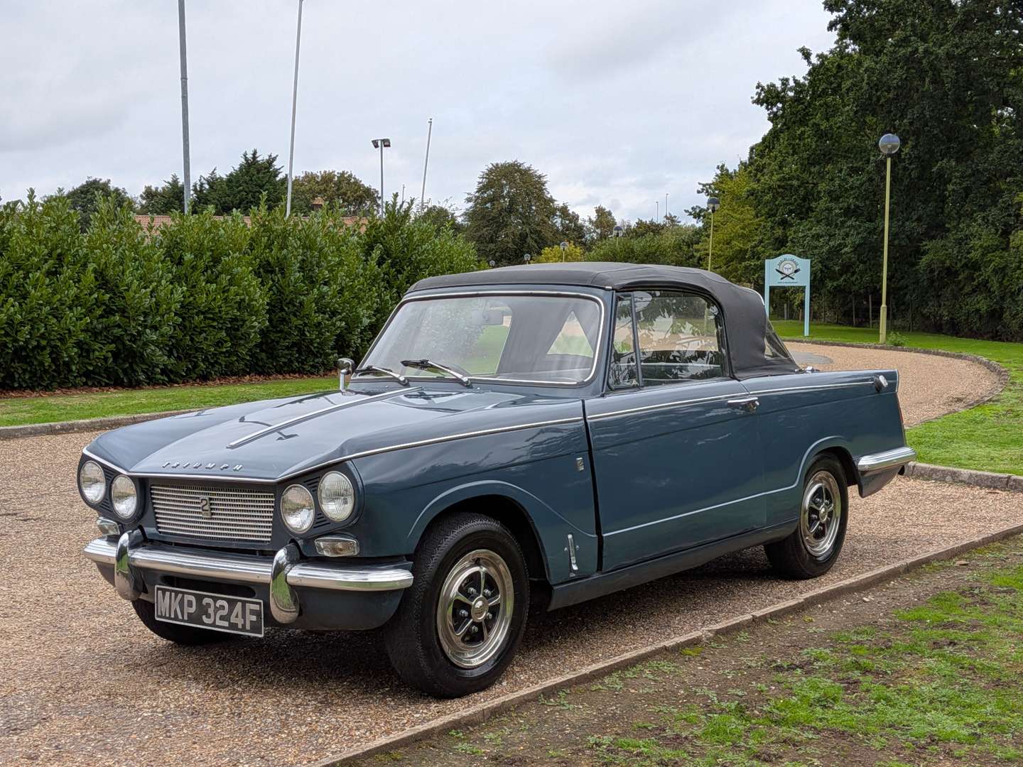 <p>1968 TRIUMPH VITESSE</p>